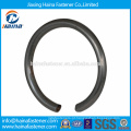 Em estoque China Supplier DIN 7993 aço inoxidável com zinco Roundwire snap anéis para eixo